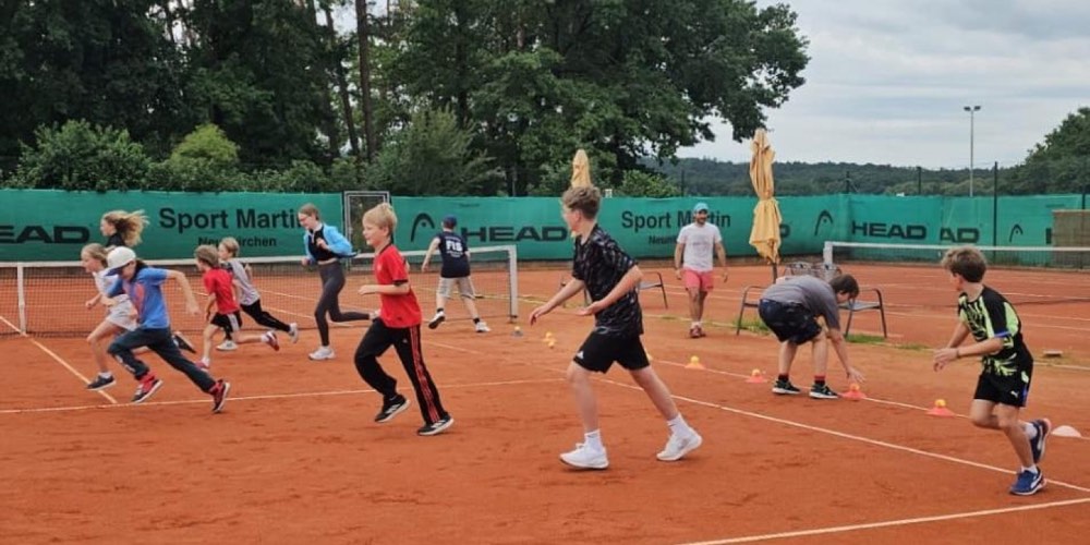 Konditionstraining beim Tenniscamp Langensendelbach 2025